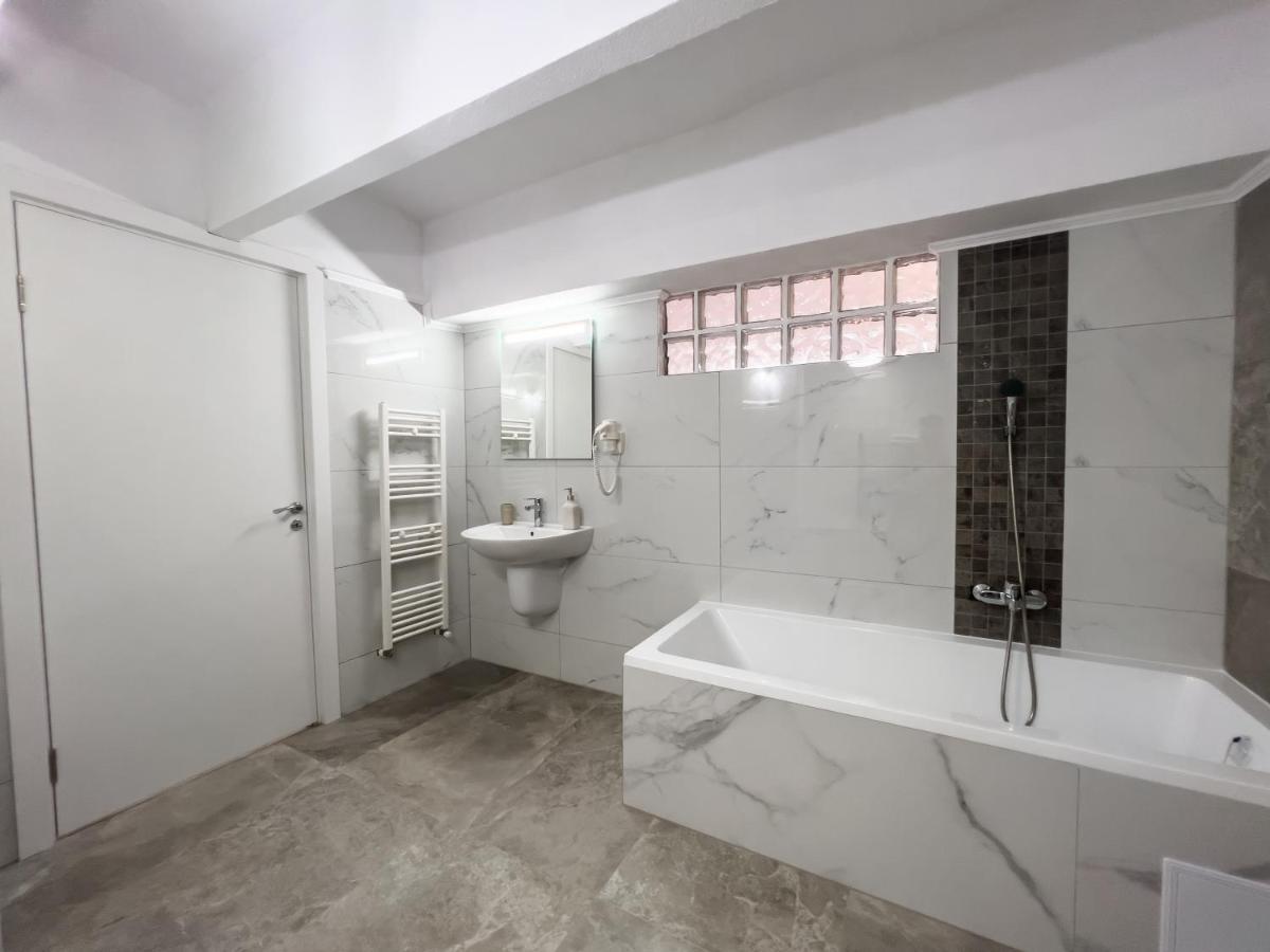 Family Apartment Sighisoara Ngoại thất bức ảnh