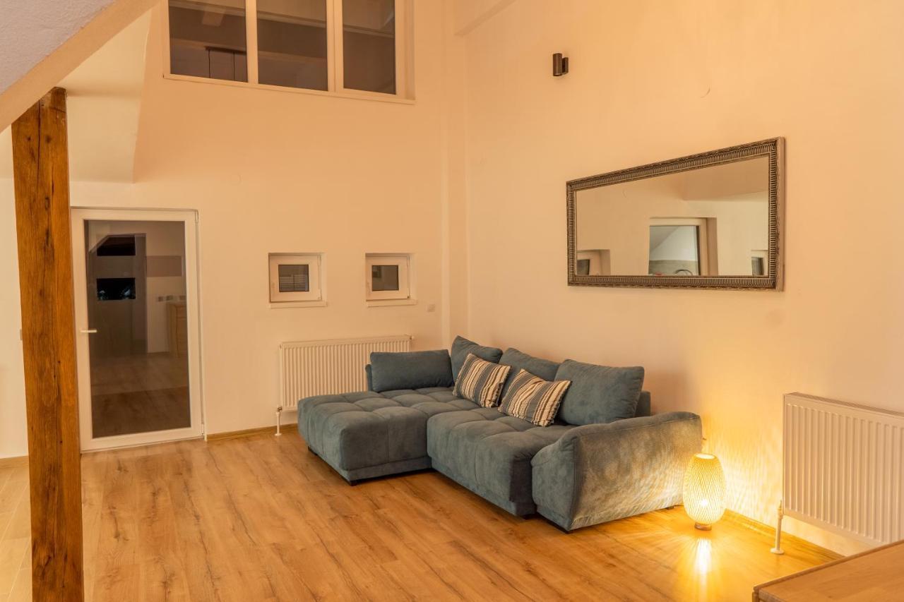Family Apartment Sighisoara Ngoại thất bức ảnh