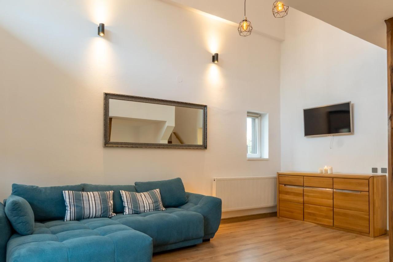 Family Apartment Sighisoara Ngoại thất bức ảnh